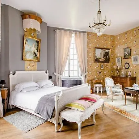 Chateau De Montbrault Prázdninový dům *